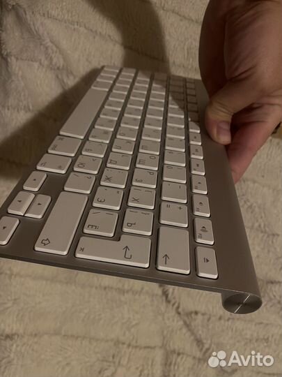 Клавиатура Apple