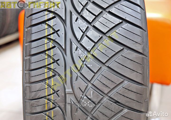 Sumaxx Max Drifting Z1 245/45 R18 97W