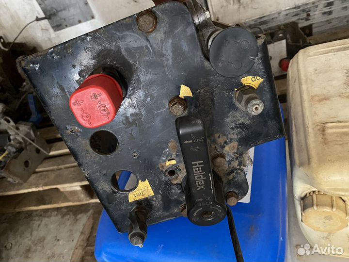 Кран уровня пола