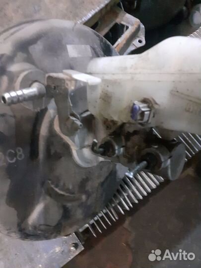 Усилитель тормозов вакуумный Toyota Corolla (E150