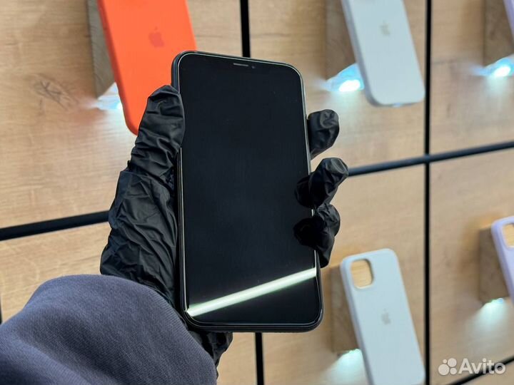 iPhone Xr, 64 ГБ