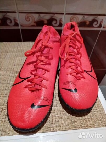 Бутсы сороконожки