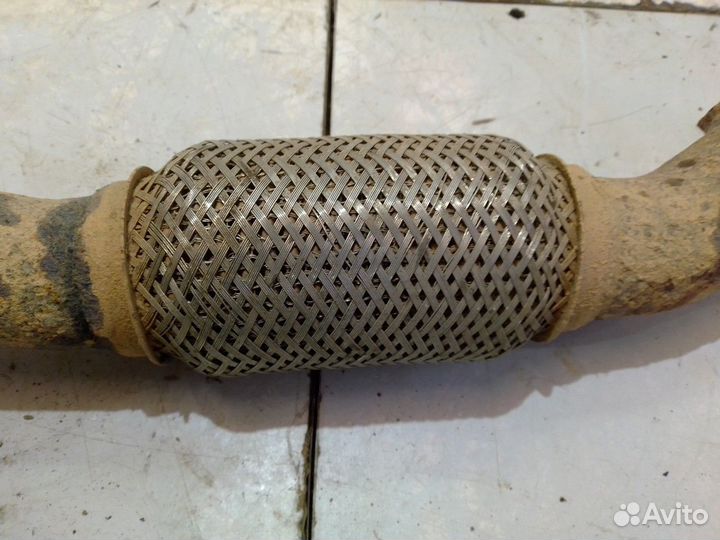 Приемная труба глушителя правая (Kia Quoris)