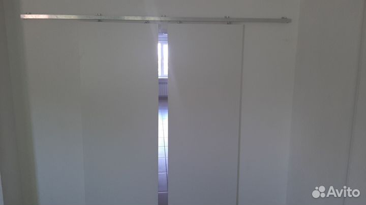 Универсальный механизм для дверей купе