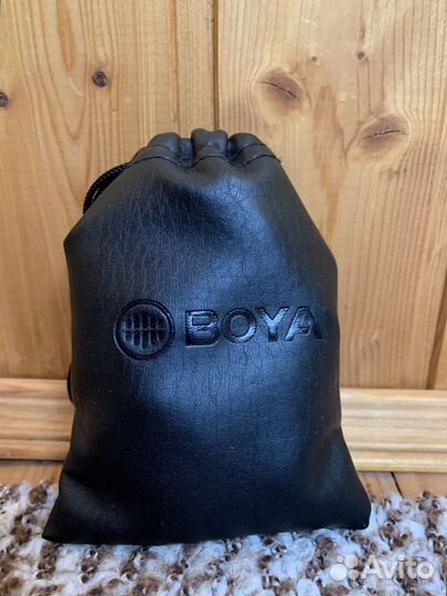 Петличка Boya BY-M1