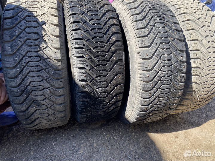 Goodyear UltraGrip 195/55 R15