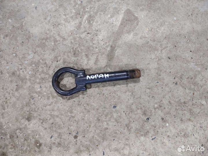 Рено Логан крюк буксировочный