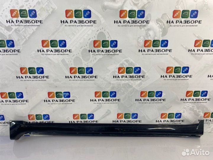 Накладка на порог наружная левая Toyota Land