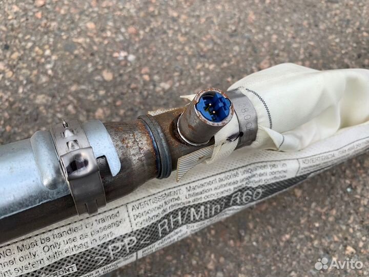 Шторка, подушка безопасности правая Countryman R60