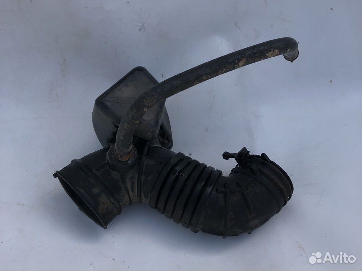 Патрубок воздушного фильтра kia rio 3