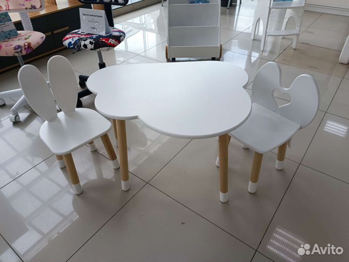 Детская мебель кровать матрас стол стеллаж стул