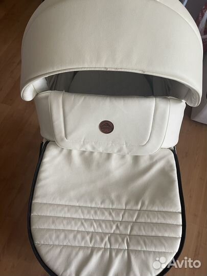 Коляска 2 в 1 adamex luciano белая Эко кожа