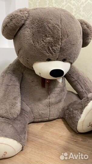 Плюшевый медведь