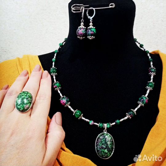 Ремонт бижутерии, авторские украшения на заказ из