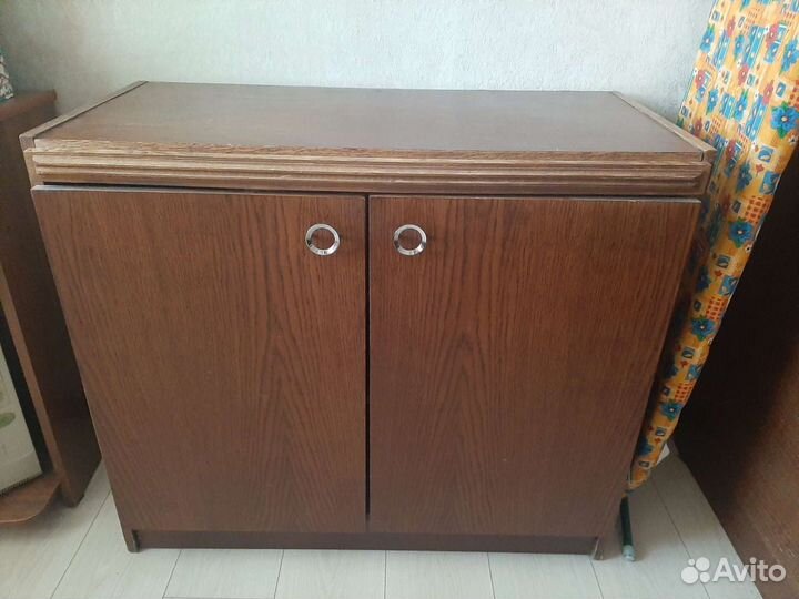 Комод, тумба