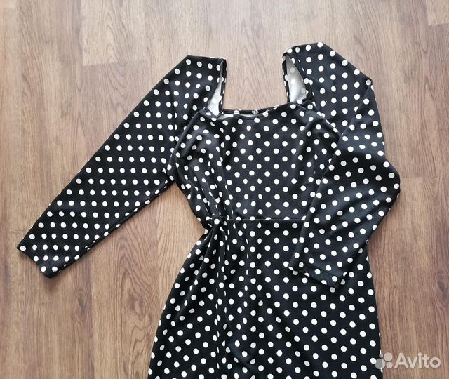 Платье в горошек