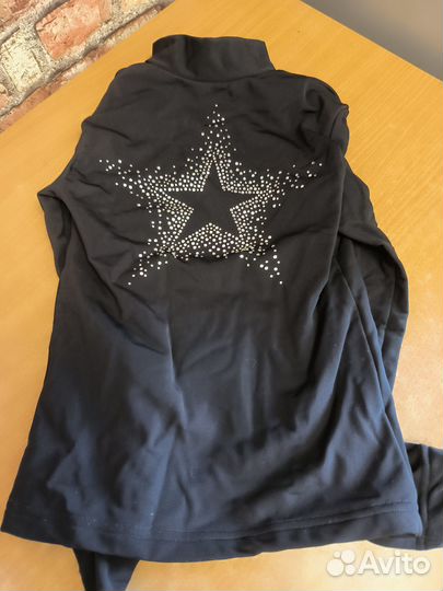 Продам одежду для фигурного катания