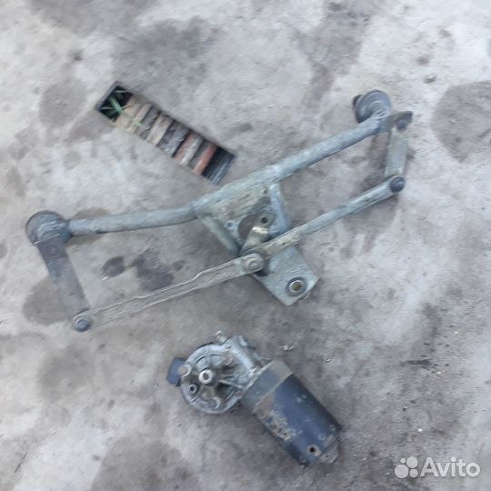 Трапеция дворников Пежо 206