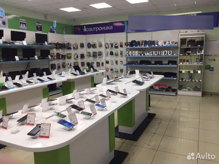 Стол ламинированный