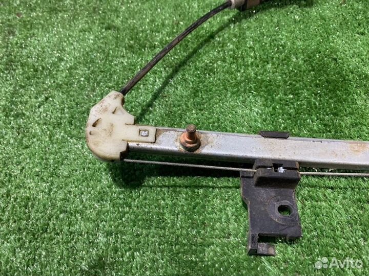 Стеклоподъемный механизм задний правый Mazda 3 BK