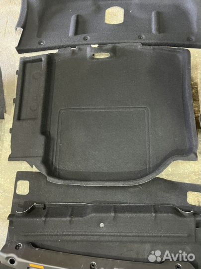 Обшивки багажника комплект мерседес w212