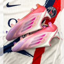 Бутсы ямала. Бутсы адидас x speedflow фиолетовые. Бутсы ямала. Бутсы ямала. Бутсы ямала.