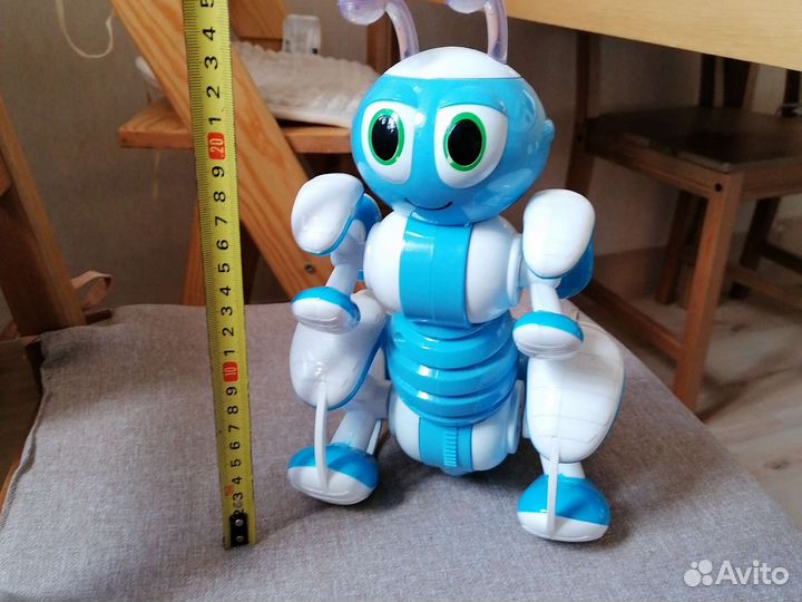 Робот Муравей