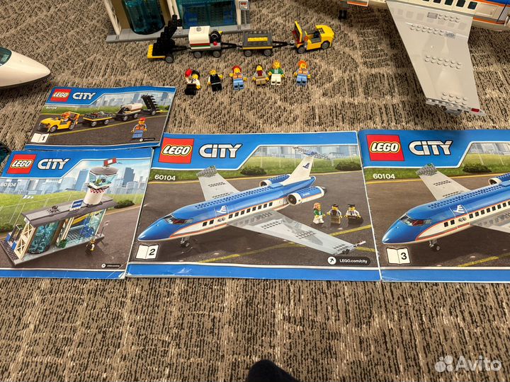 Lego City 60104 и Lego 60022