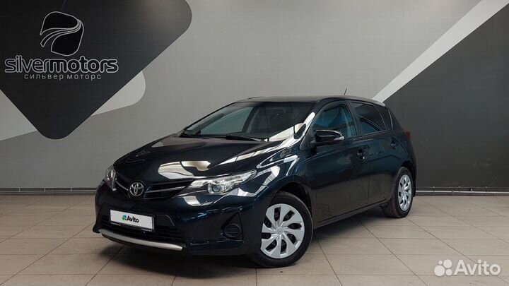 Toyota Auris 1.6 МТ, 2013, 139 000 км