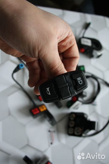 Переключатели света сигнала для электросамоката