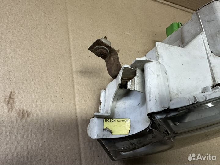 Фара левая Ford Mondeo 2