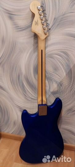 Электро гитара Fender Squier bullet mustang