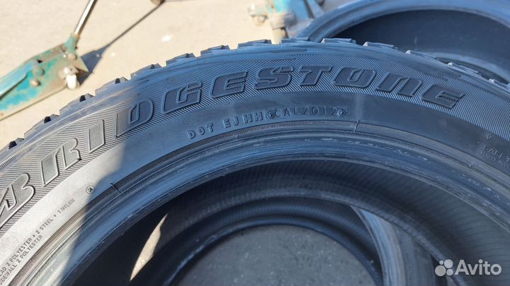 Bridgestone Blizzak DM-V1 245/55 R19 103R