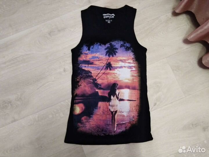 Женская одежда