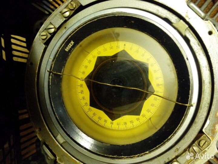 Компас шлюпочный