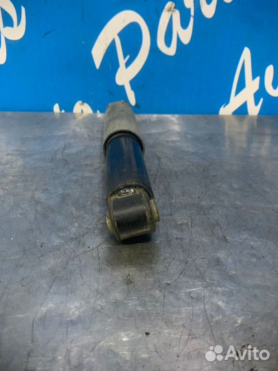 Luxgen 7 SUV Амортизатор задний правый левый