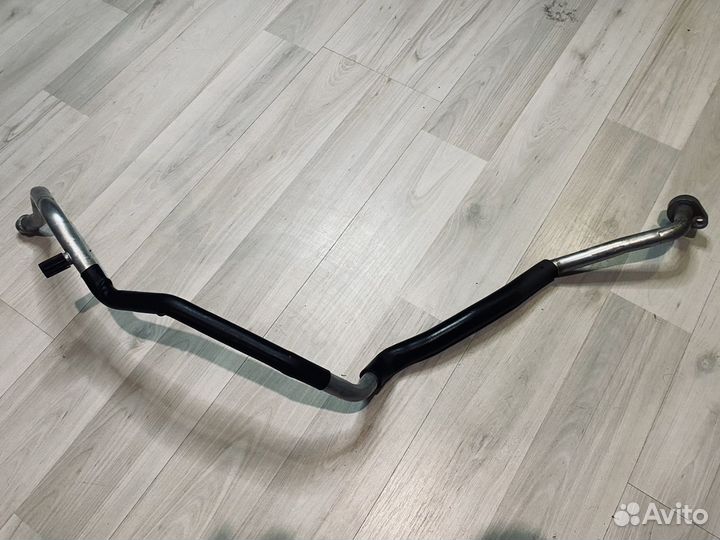 Трубка кондиционера VW Passat B5+ Skoda Superb