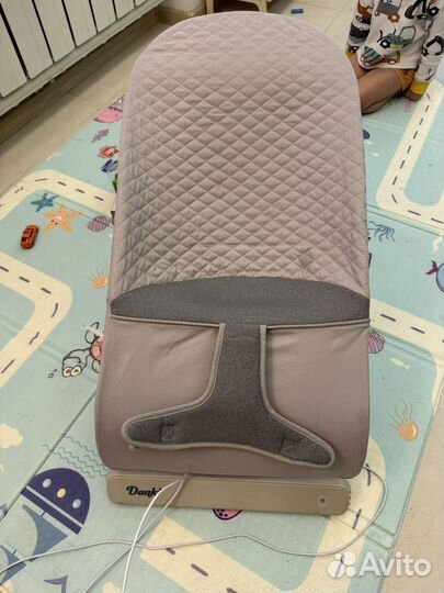 Шезлонг для новорожденных