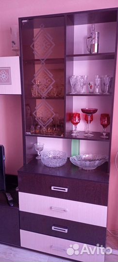 Стенка в гостиную