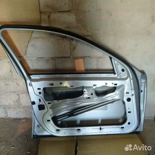 Дверь водительская BMW E65 2002