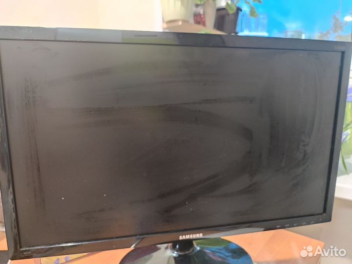 Монитор для компьютера samsung 1980х1080