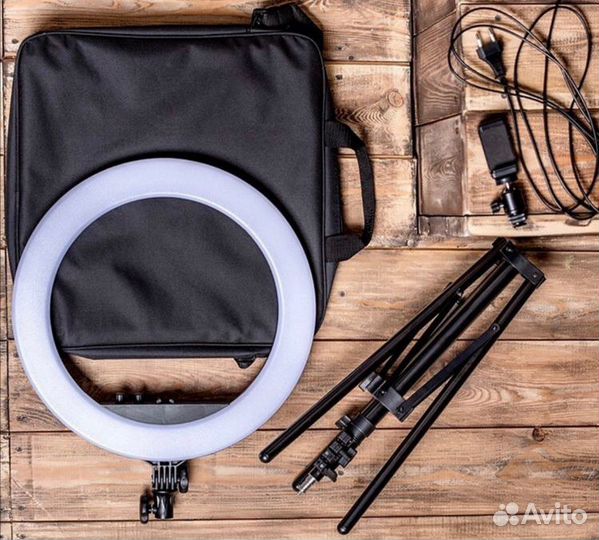 Кольцевая лампа