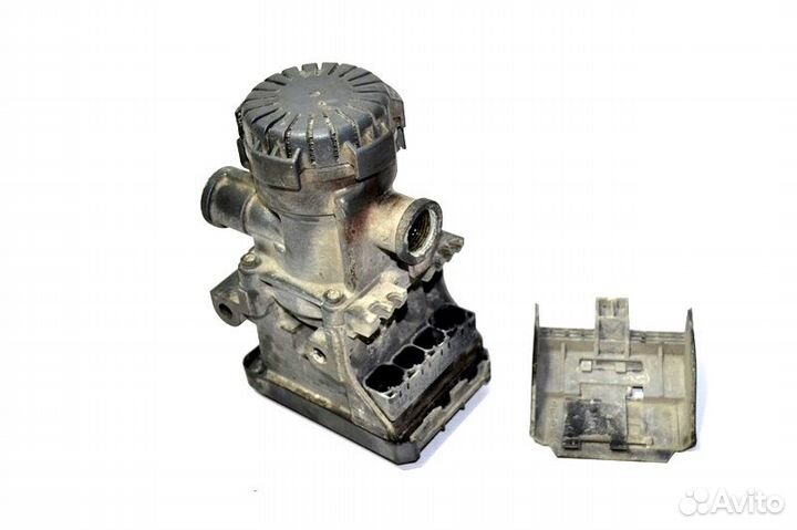 Кран EBS, переднего моста, левый (модулятор) scani