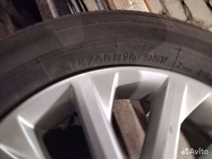 Колесо на toyota camry r 16