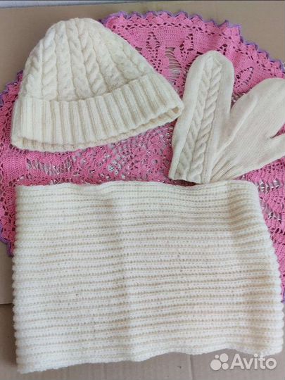 Комплект шапка, шарф, варежки