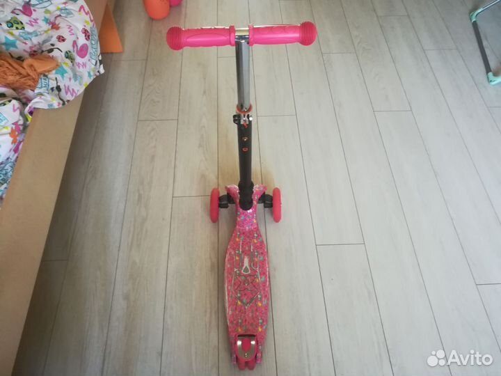 Самокат Scooter 21st (розовый)