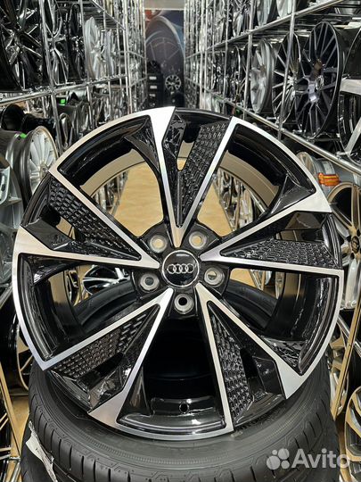 Диски литые R18 5*112 Audi RS
