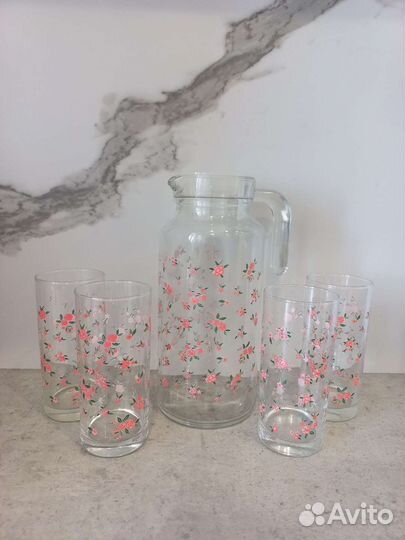 Набор кувшин и стаканы,посуда