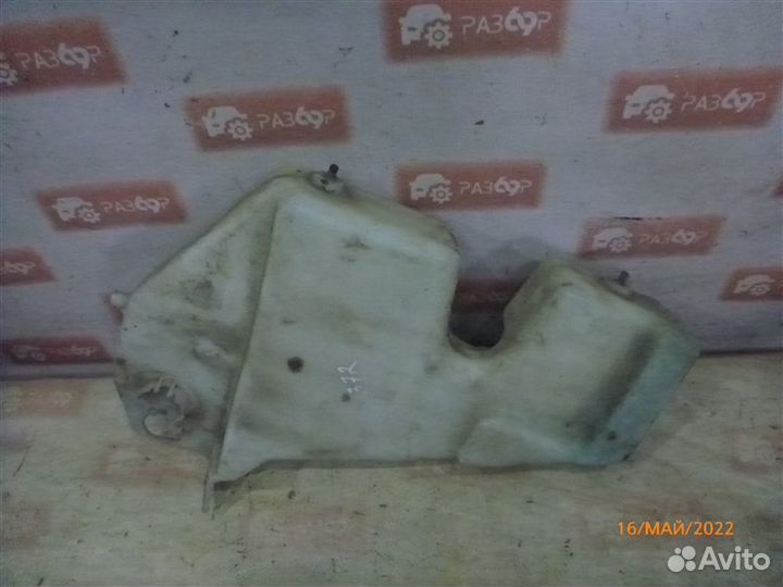 Бачок омывателя Ford Fiesta JA J4C 1997