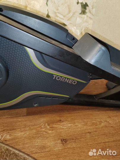 Эллиптический тренажер torneo